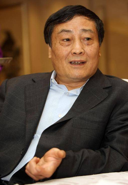 利鸿网 宗庆后二房高管三房管家，私生女当老师，300亿遗产大战序幕开启